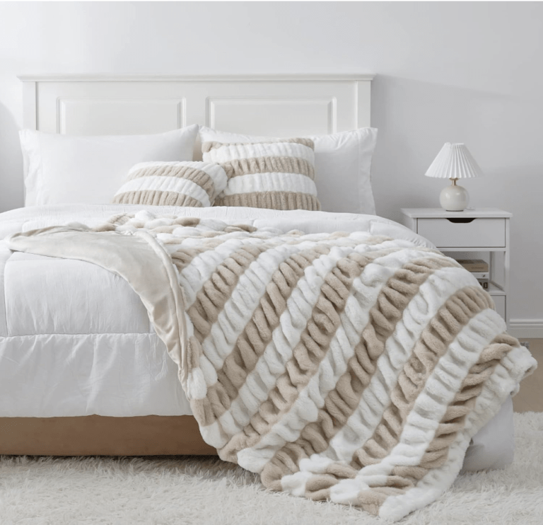 Cozy Bliss blankets!
