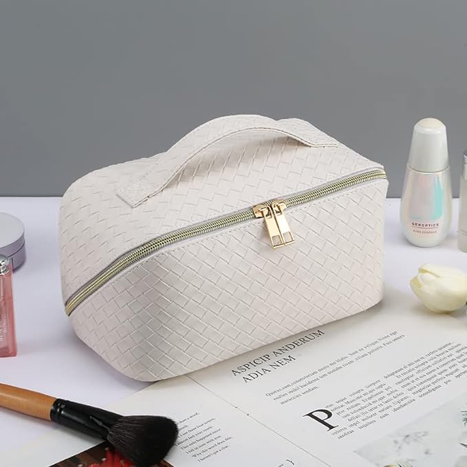 CHICREEN Checkered Makeup Bag