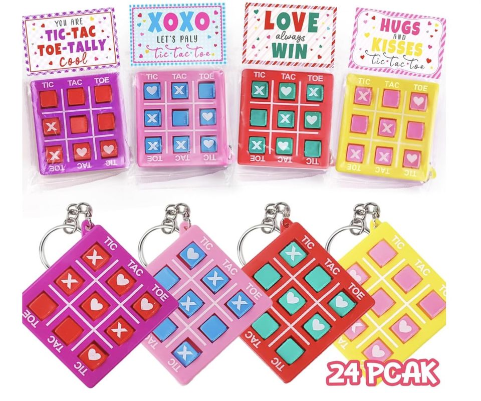 Tick Tac Toe key chains with cards