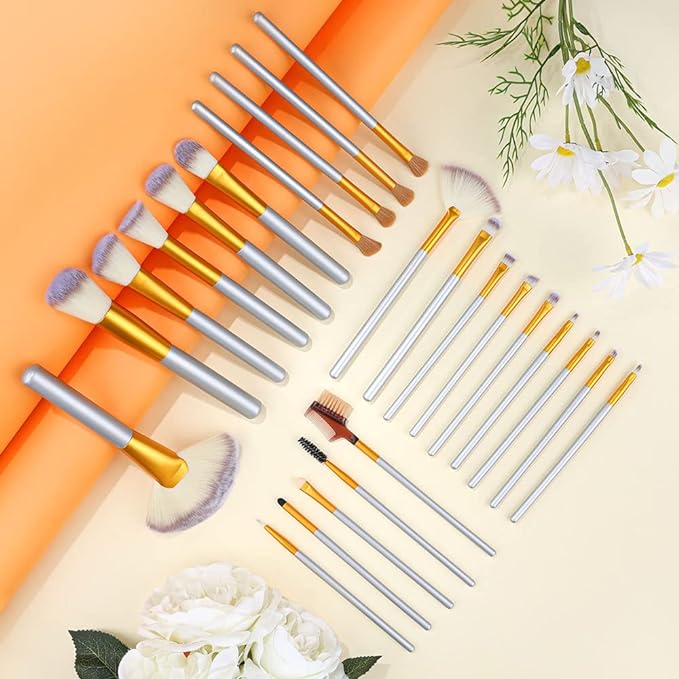 VANDER 24pcs Cosmetic Makeup Brush Set!!