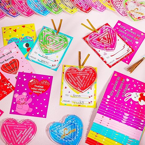 Japior 30 Piece Valentine’s Day Heart Maze Puzzles & Cards Set!