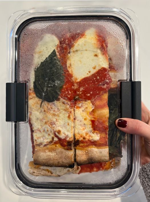 Rubbermaid Brilliance Food Storage Containers