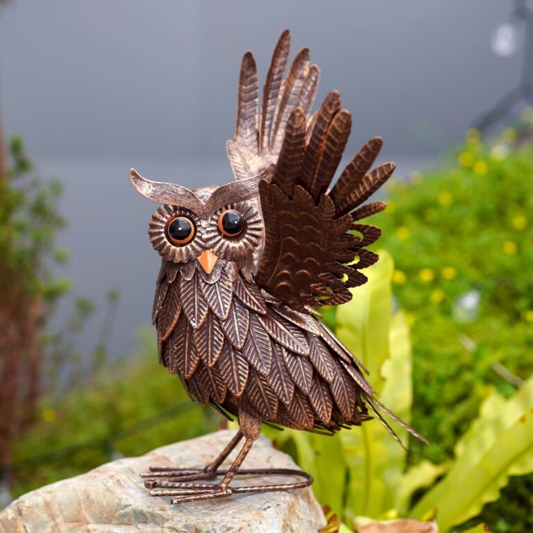 Metal Owl Statue!