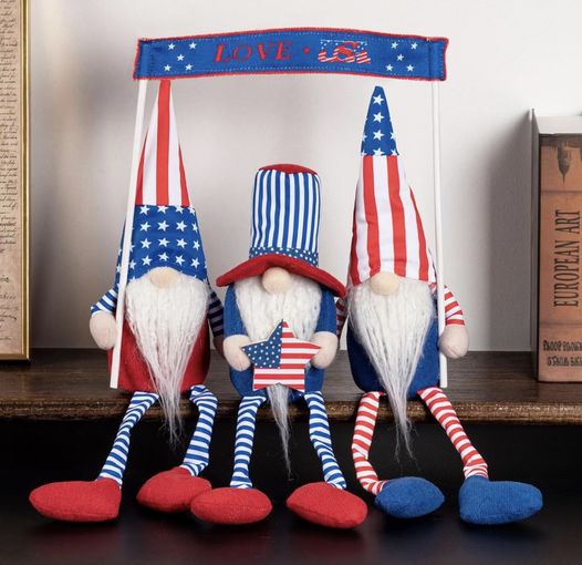 set of three patriotic gnomes
