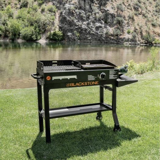 Blackstone Duo 17″ Propane Griddle and Charcoal Grill Combo