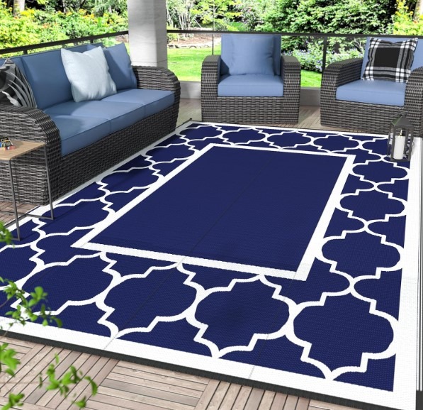 Beautiful 5′ x 8′ Outdoor Reversible Area Rug!