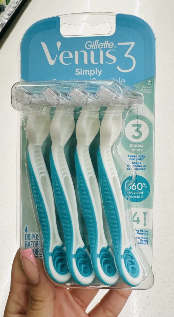 Gillette Venus Simply 3 Sensitive Women’s Disposable Razors!