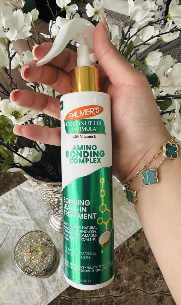 The Palmer’s Amino Bonding Leave-In Conditioner Spray!