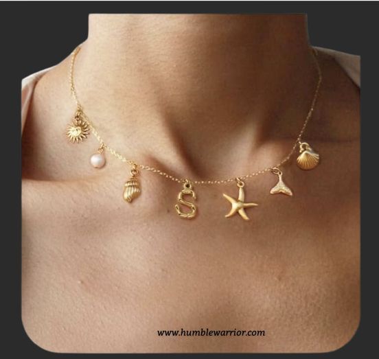 initial necklaces