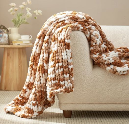 hand-crafted blankets from Amélie