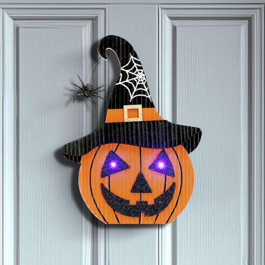 Valery Madelyn 15″ Halloween Wreath with Lights