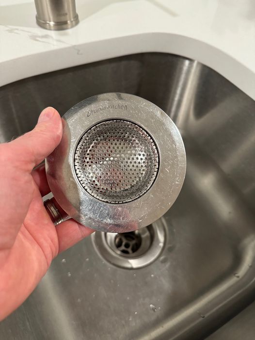 Stainless steel kitchen sink strainer