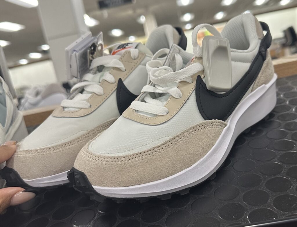 Nike Waffle Debut sneaker!