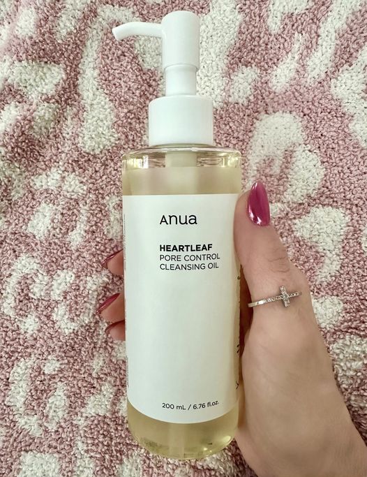 Anua Heartleaf Pore Control Cleansing Oil Korean Facial Cleanser