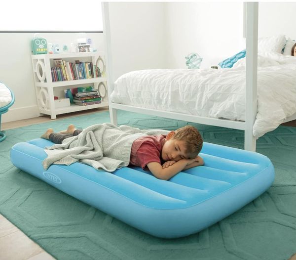 Beam Deluxe Comfort-Plush High-Rise Air Mattress