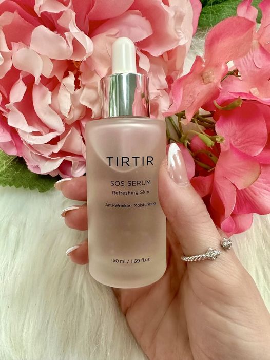 TIRTIR skincare and foundation