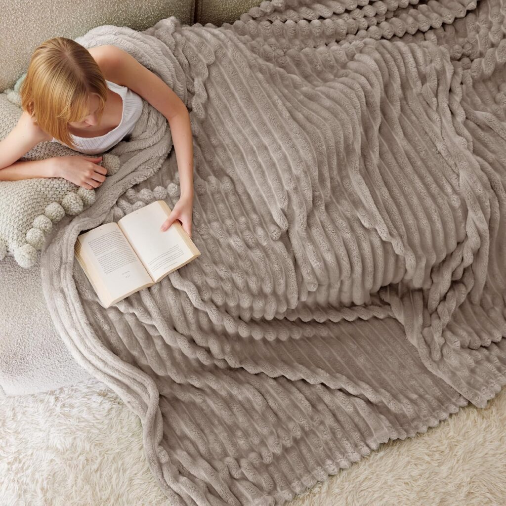 Bedsure Fleece Blanket