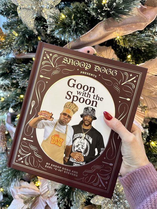 Snoop fans!