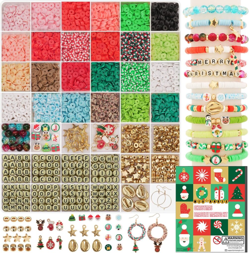 Christmas themed Bracelet-making set