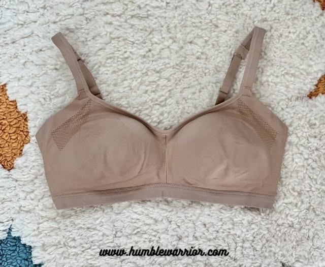 Warner’s Women’s Easy Does It No Dig Wire-Free Bra
