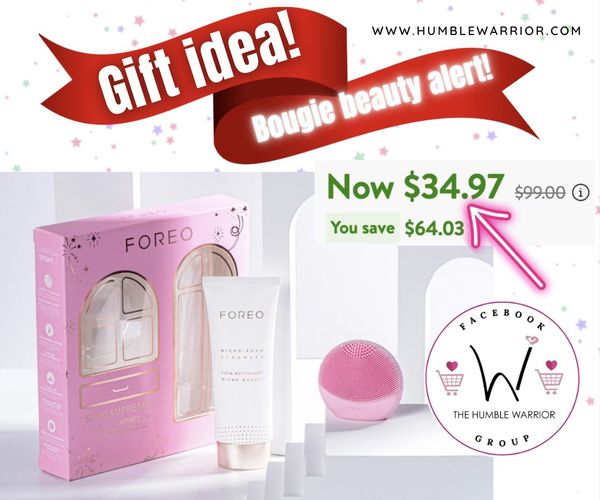 FOREO LUNA Play Smart 2 Holiday Gift Set