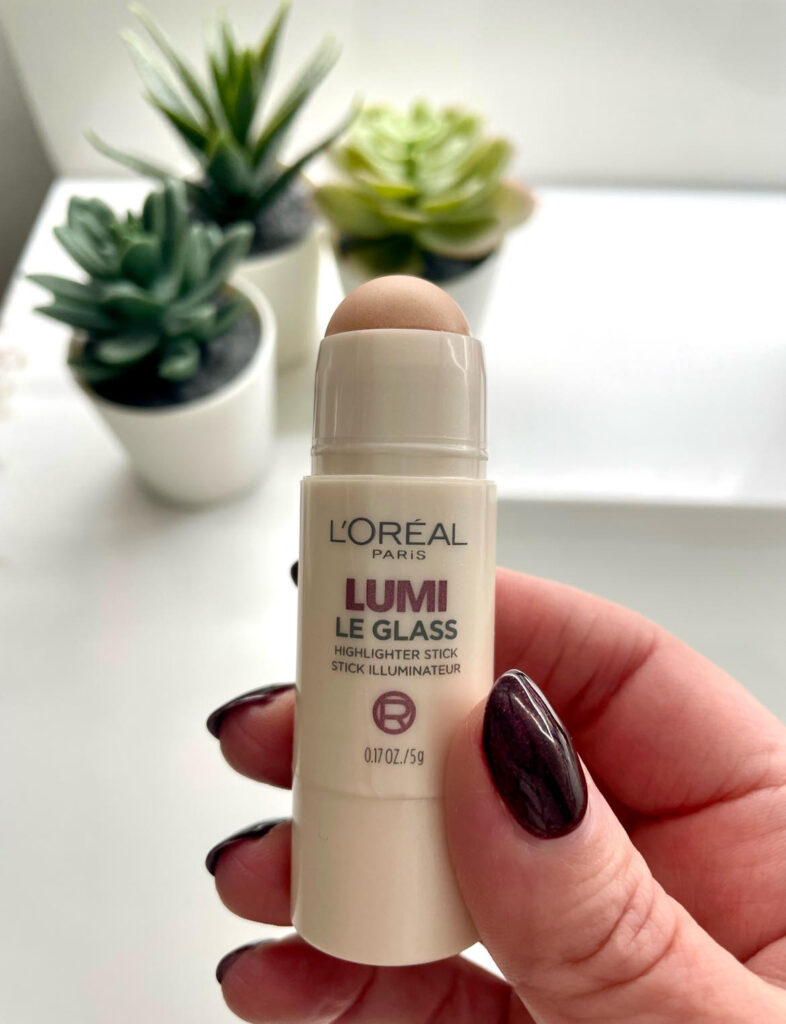 L’Oréal Lumi Le Glass Highlighter Stick