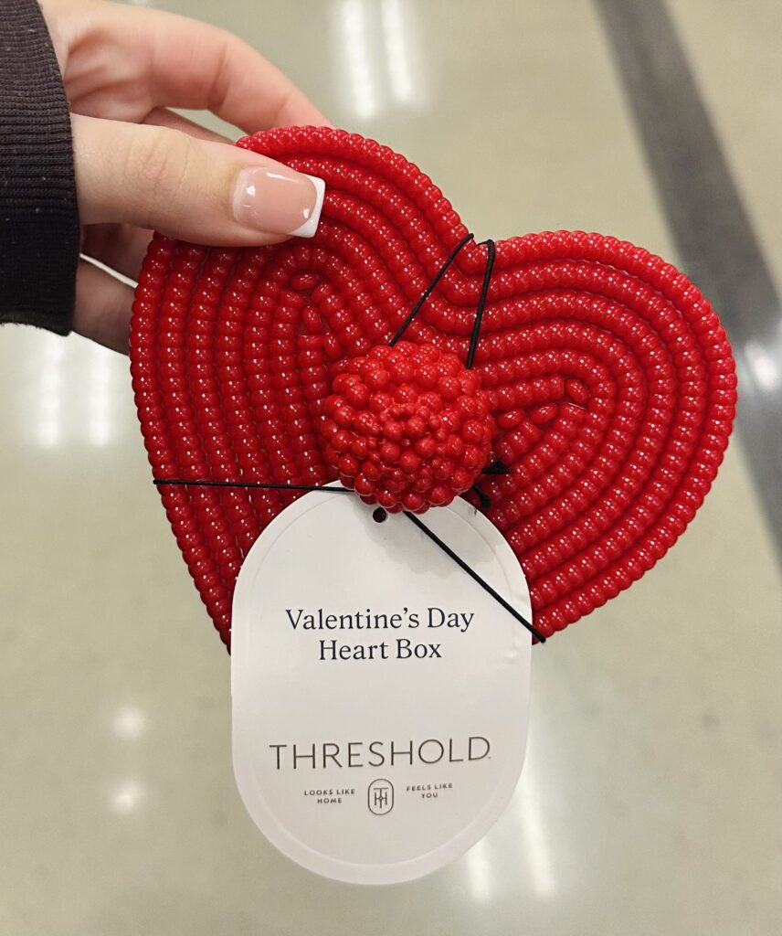 Beaded Heart Valentine’s Decorative Box!