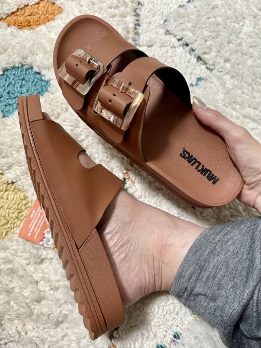 MUK LUKS Women’s Grand Cayman Sandals