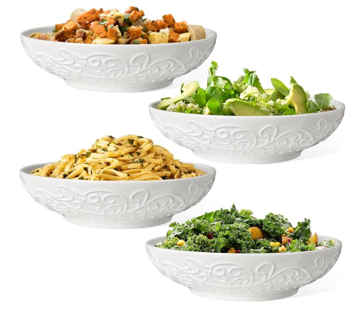 Set of 4 embossed white ceramic pasta bowls from Artena!