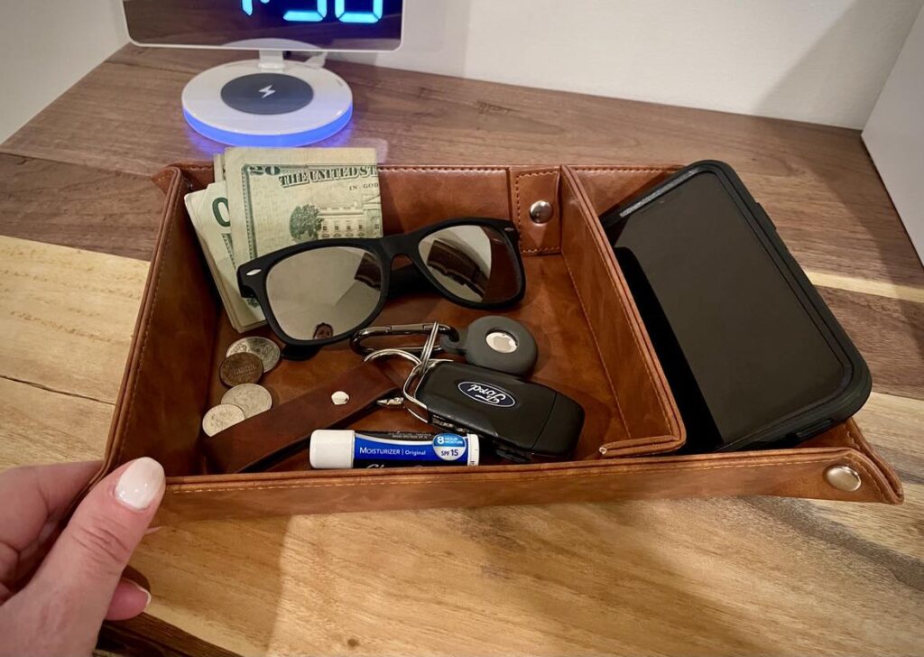 PU Leather Tray & Keychain Organizer