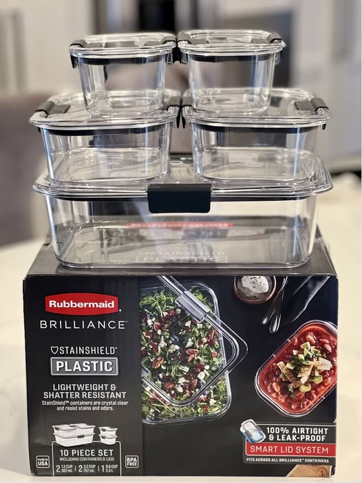 Rubbermaid Brilliance storage containers