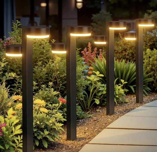 ELECLINK solar pathway lights