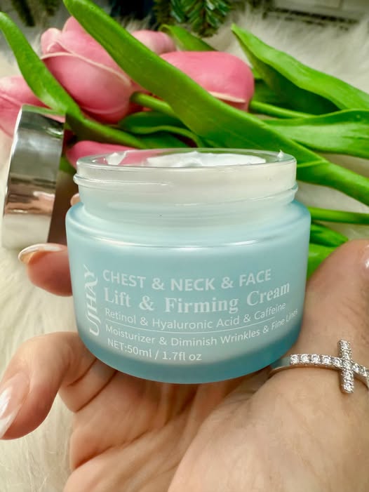 Ujhay Retinol Neck Cream