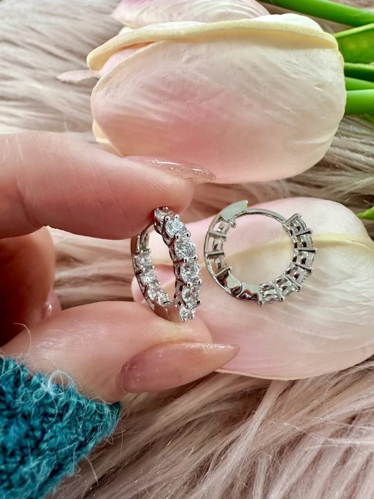 GIRIOIZ earrings