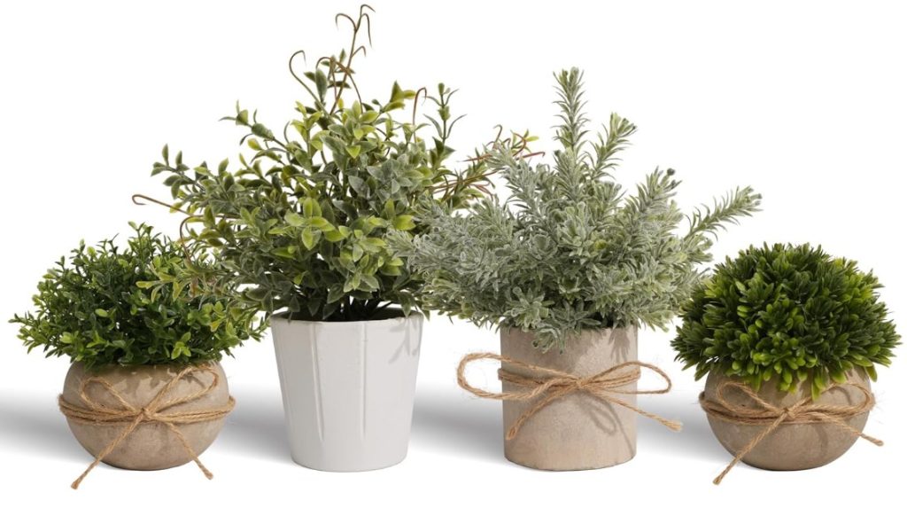 4 Pack of faux plants!