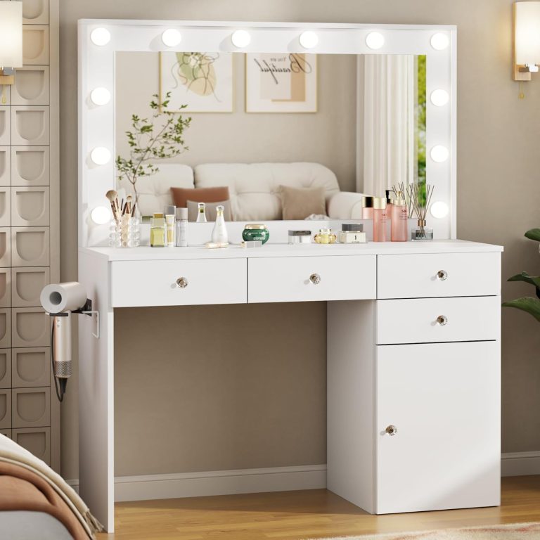 Stunning Vanity Desk with Mirror and Lights