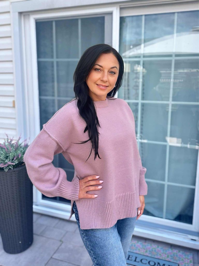 Knit sweater with side slit!