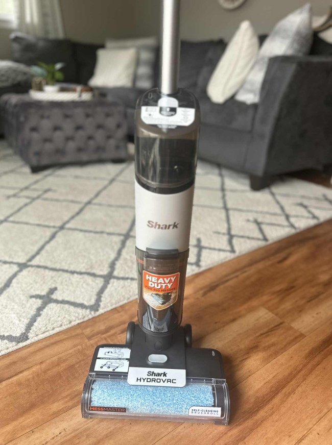 Shark 3 in 1 Cordless Wet/Dry Vacuum Mop!