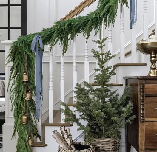 stunning garland