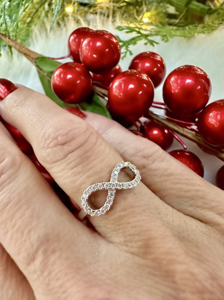 Infinity ring from IMOLOVE