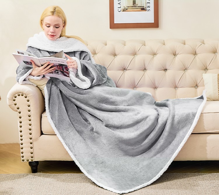 IFNOW Unisex Sherpa Wearable Blanket with Sleeves and Pocket!