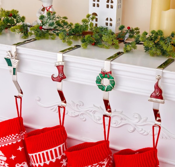 Set of 4 Christmas Stocking Holders!