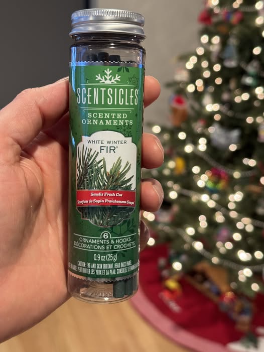 Scentsicles White Winter Fir scented ornaments