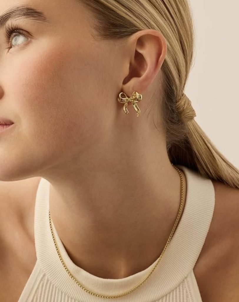 Pavoi bow earrings