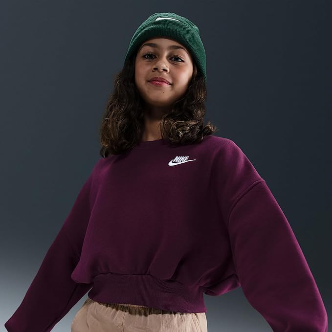 Nike Girl’s Fleece Crewneck!