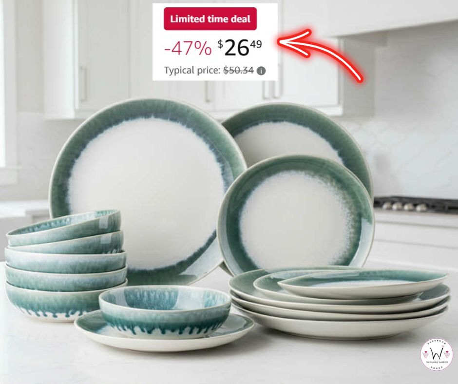12 Pieces Stoneware Dinnerware Set in Emerald Green!