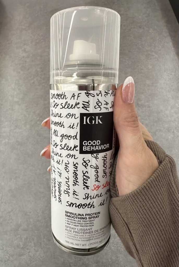 IGK FIRST CLASS ﻿Charcoal Detox Dry Shampoo