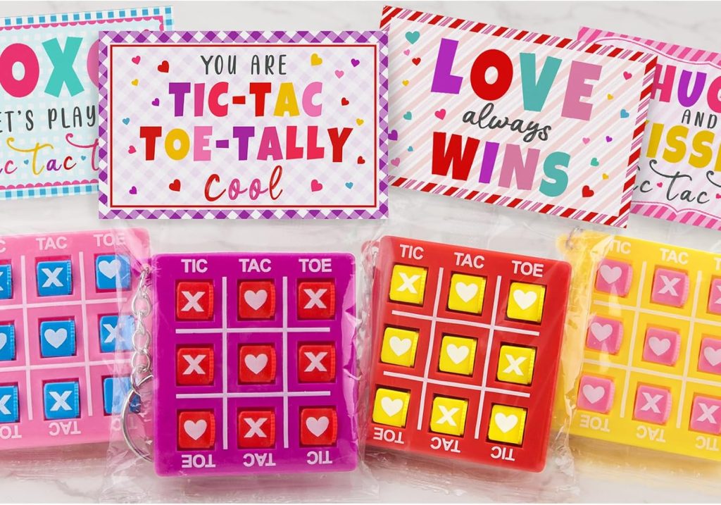 24-Pack of Tic Tac Toe Keychains!