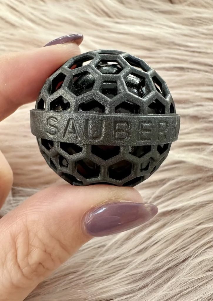 The clean Ball