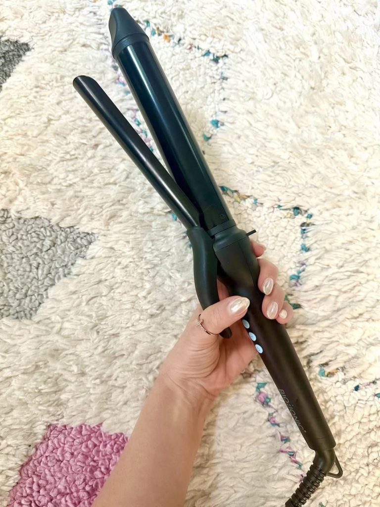 Bio Ionic Long Barrel curling iron!
